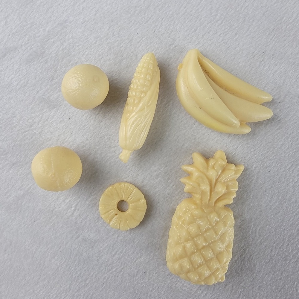 Vintage Mattel Fruit Pastel Yellow 1970-1980 Barbie Mattel Bananas Pineapple